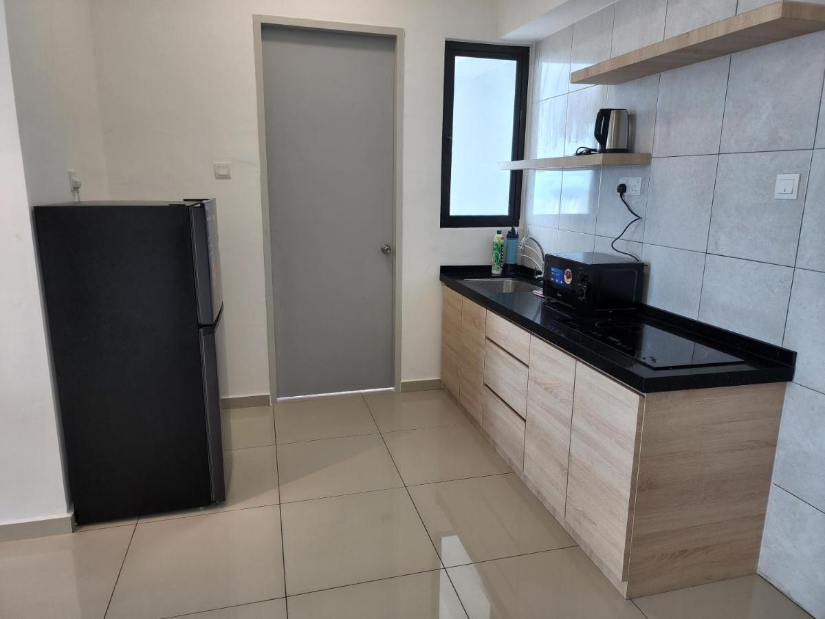 Praicon Tower - Premium Suite บัตเตอร์เวิร์ท ภายนอก รูปภาพ