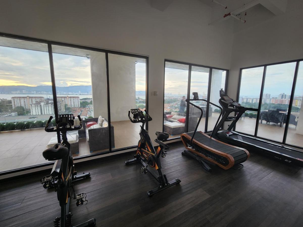 Praicon Tower - Premium Suite บัตเตอร์เวิร์ท ภายนอก รูปภาพ
