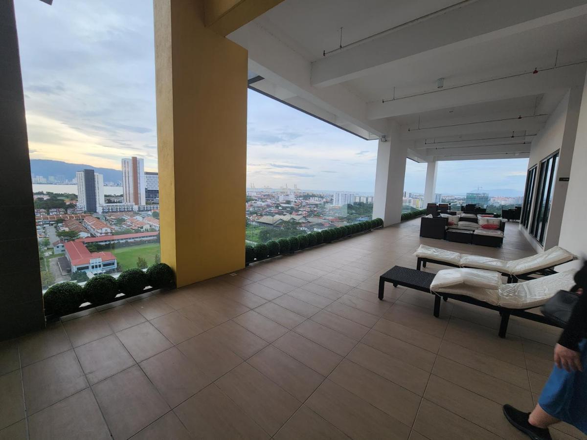 Praicon Tower - Premium Suite บัตเตอร์เวิร์ท ภายนอก รูปภาพ